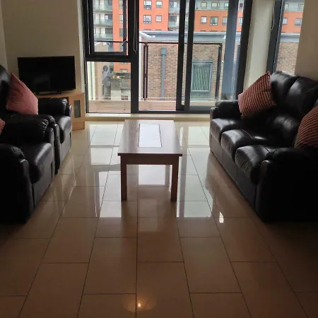 Luxury Ivy Exchange 3 Bedroom דירה דבלין
